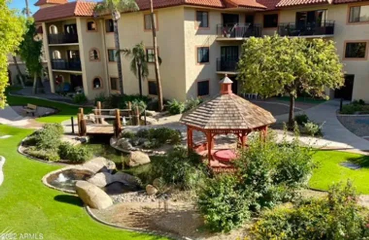 10330 W THUNDERBIRD BLVD B204, SUN CITY,..., Sun City, AZ 85351