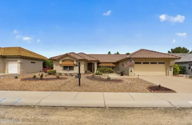 20419 N MEADOWOOD DR, SUN CITY WEST, AZ,..., Sun City West, AZ 85375