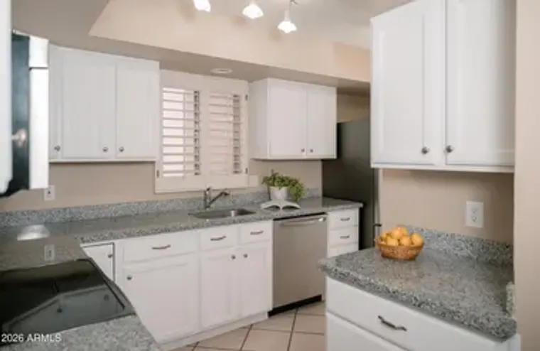9334 E OLIVE LN, SUN LAKES, AZ, 85248, Sun Lakes, AZ 85248