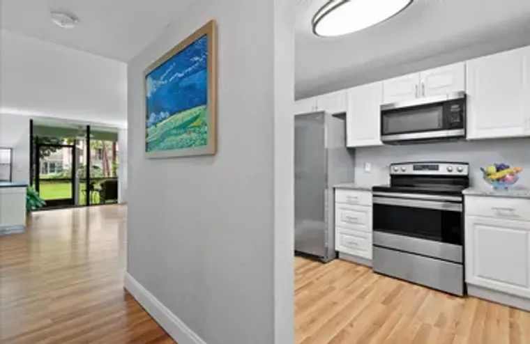 4760 LUCERNE LAKES BLVD 105, LAKE WORTH,..., Lake Worth, FL 33467