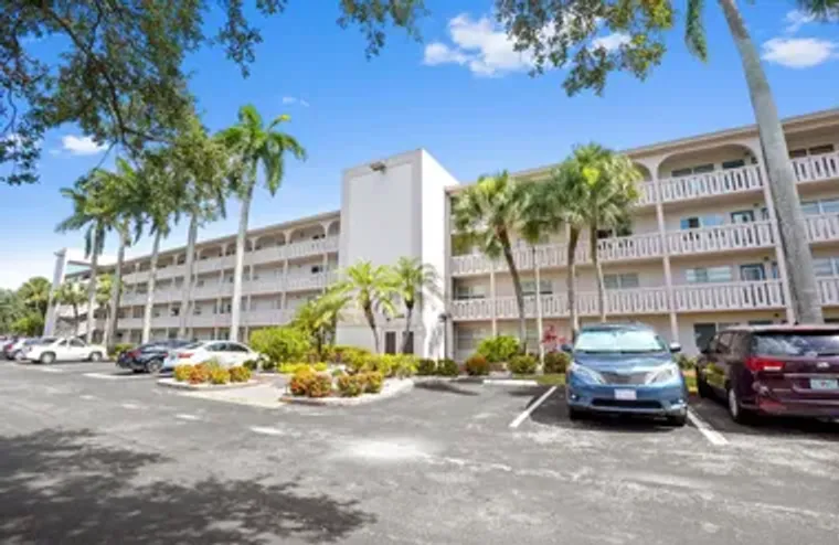 2004 GRANADA DR APT H3, COCONUT CREEK, F..., Coconut Creek, FL 33066