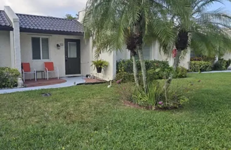222 LAKE CONSTANCE DR, WEST PALM BEACH, ..., West Palm Beach, FL 33411