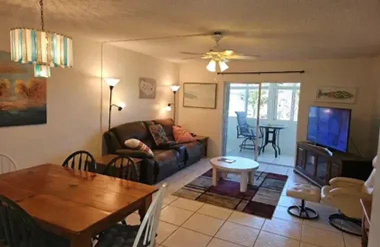 2581 N GARDEN 202 DR 202, LAKE WORTH, FL..., Lake Worth, FL 33461