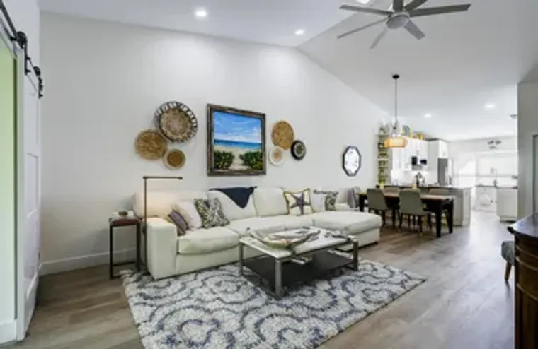 10976 SE SEA PINES CIR, HOBE SOUND, FL, ..., Hobe Sound, FL 33455