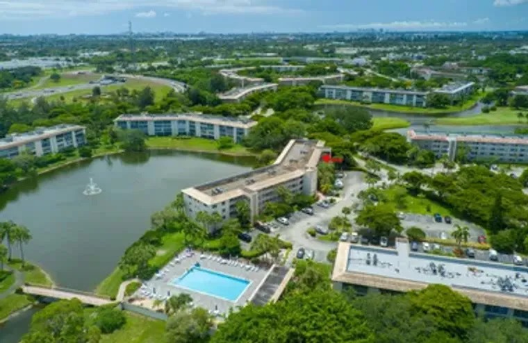 1902 BERMUDA CIR J4, COCONUT CREEK, FL, ..., Coconut Creek, FL 33066
