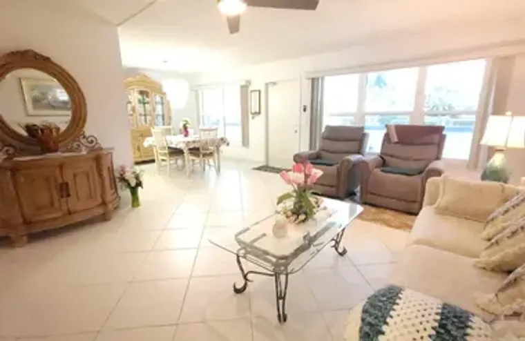 209 GREENBRIER A, WEST PALM BEACH, FL, 3..., West Palm Beach, FL 33417