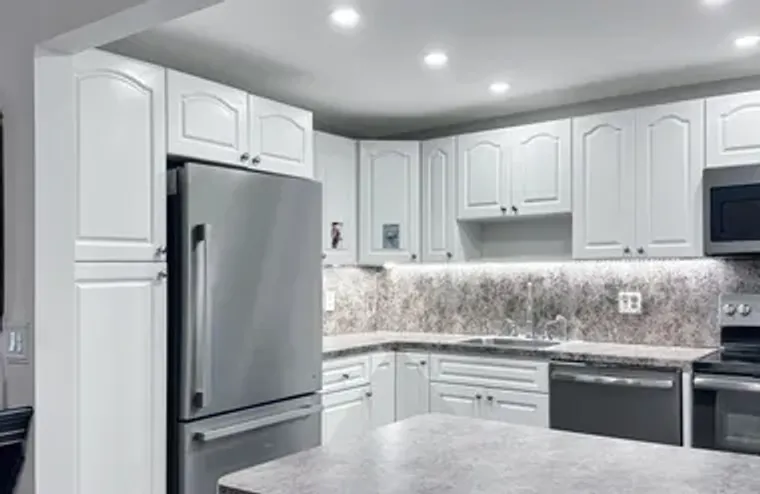 208 WELLINGTON E UNIT E, WEST PALM BEACH..., West Palm Beach, FL 33417