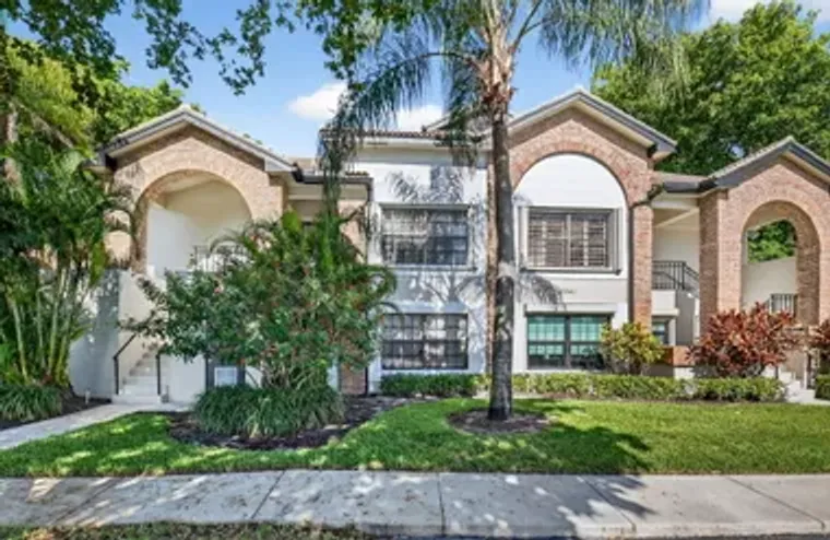 8041 ABERDEEN DR 202, BOYNTON BEACH, FL,..., Boynton Beach, FL 33472