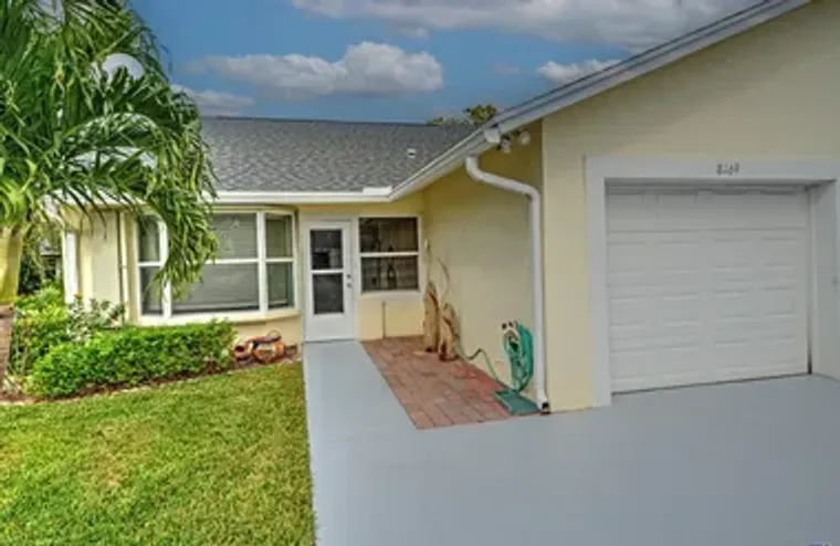 8169 SE FOX HILL PL, HOBE SOUND, FL, 334..., Hobe Sound, FL 33455