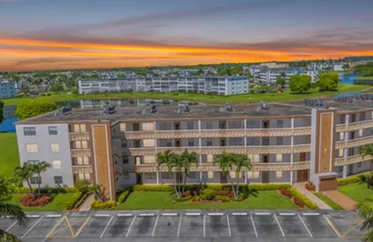 2069 GUILDFORD D D, BOCA RATON, FL, 3343..., Boca Raton, FL 33434