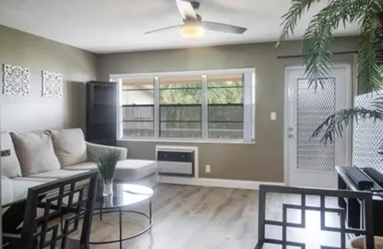 98 BEDFORD D # 98, WEST PALM BEACH, FL, ..., West Palm Beach, FL 33417