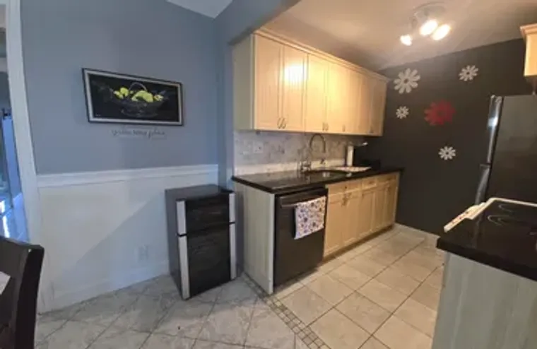 2010 WESTBURY F 2010, DEERFIELD BEACH, F..., Deerfield Beach, FL 33442