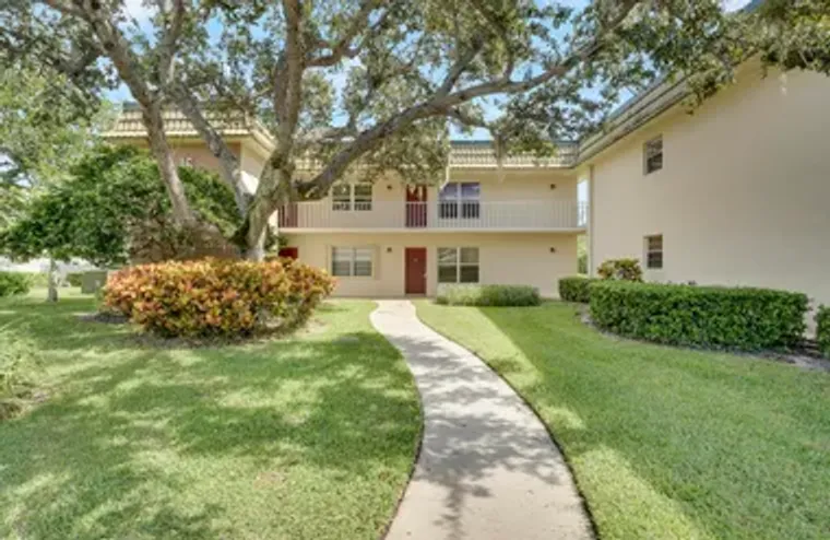 16 VISTA GARDENS TRL 106, VERO BEACH, FL..., Vero Beach, FL 32962