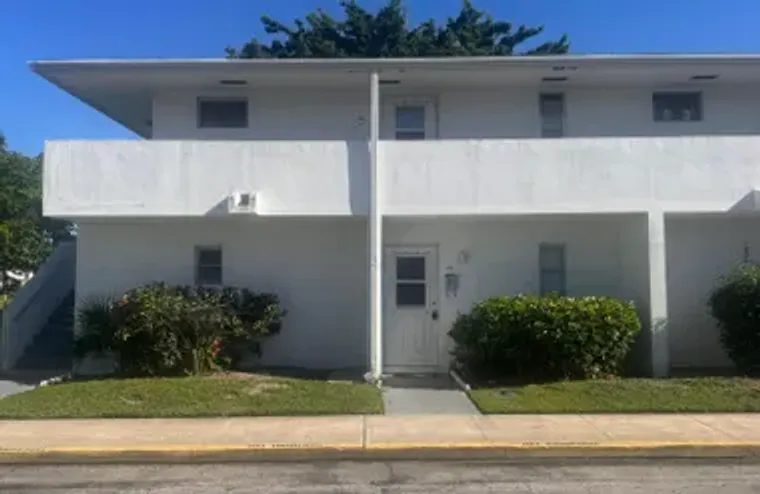 141 WEST CT, ROYAL PALM BEACH, FL, 33411, Royal Palm Beach, FL 33411