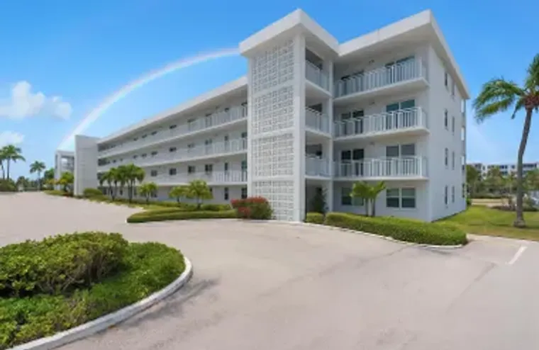 2018 S FEDERAL HWY APT 206, BOYNTON BEAC..., Boynton Beach, FL 33435