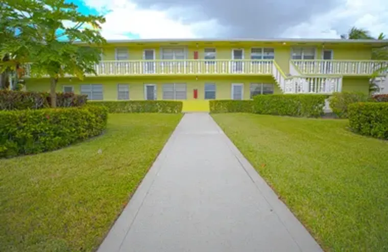 240 WINDSOR K, WEST PALM BEACH, FL, 3341..., West Palm Beach, FL 33417