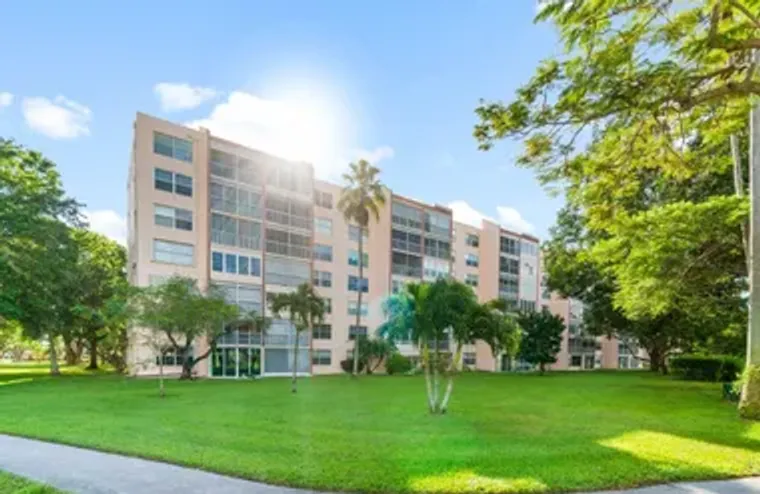 14623 BONAIRE BLVD 405, DELRAY BEACH, FL..., Delray Beach, FL 33446