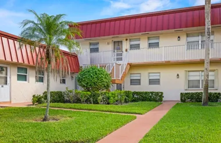 12016 GREENWAY CIR S APT 203, ROYAL PALM..., Royal Palm Beach, FL 33411