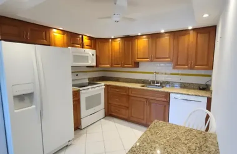 268 WELLINGTON J, WEST PALM BEACH, FL, 3..., West Palm Beach, FL 33417