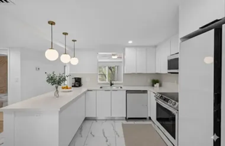 14375 STRATHMORE LN 303, DELRAY BEACH, F..., Delray Beach, FL 33446