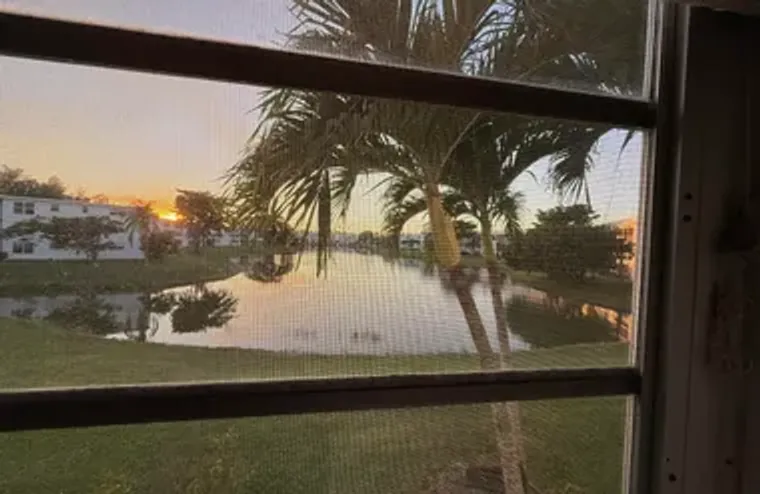 207 WELLINGTON E, WEST PALM BEACH, FL, 3..., West Palm Beach, FL 33417