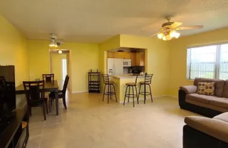 133 CAMDEN F, WEST PALM BEACH, FL, 33417, West Palm Beach, FL 33417