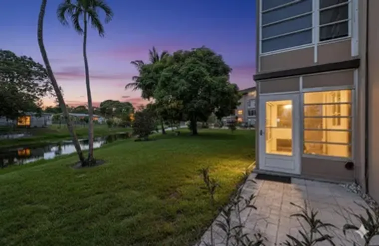 2901 NW 46TH AVE 101, LAUDERDALE LAKES, ..., Lauderdale Lakes, FL 33313