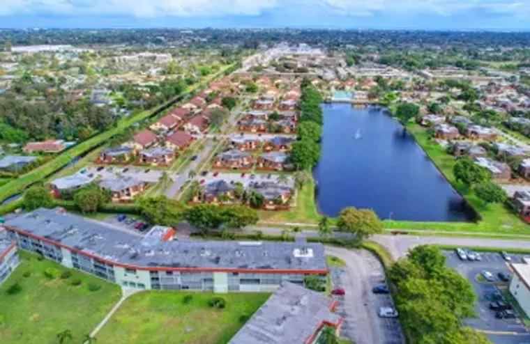 3200 SPRINGDALE BLVD 217, PALM SPRINGS, ..., Palm Springs, FL 33461