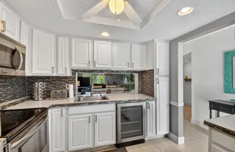 2400 NE 1ST LN APT 102, BOYNTON BEACH, F..., Boynton Beach, FL 33435