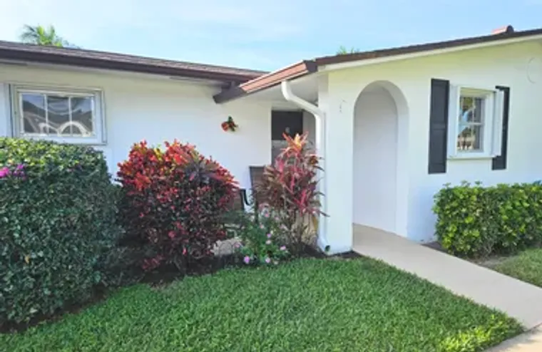 2920 CROSLEY DR B, WEST PALM BEACH, FL, ..., West Palm Beach, FL 33415