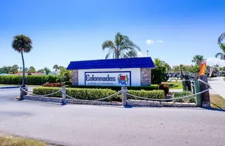 1200 COLONNADES DR 202, FORT PIERCE, FL,..., Fort Pierce, FL 34949