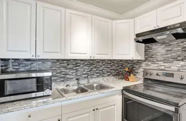 118 SHEFFIELD E, WEST PALM BEACH, FL, 33..., West Palm Beach, FL 33417