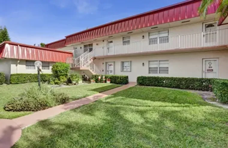 12014 GREENWAY CIR S APT 206, ROYAL PALM..., Royal Palm Beach, FL 33411