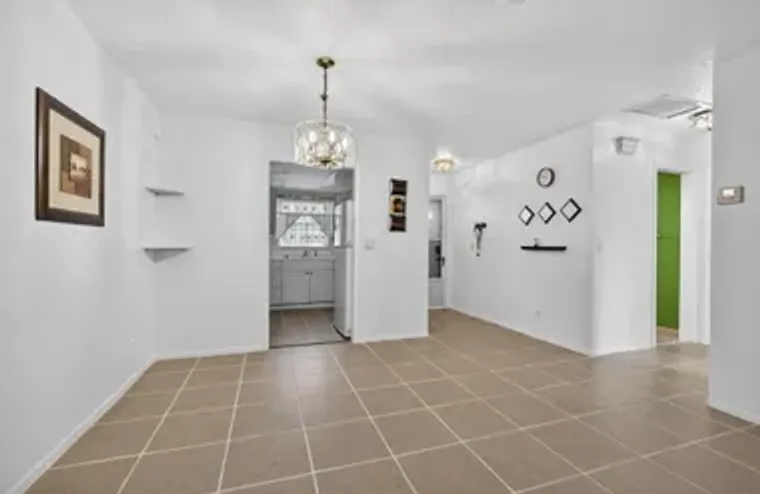 2833 CROSLEY DR C, WEST PALM BEACH, FL, ..., West Palm Beach, FL 33415