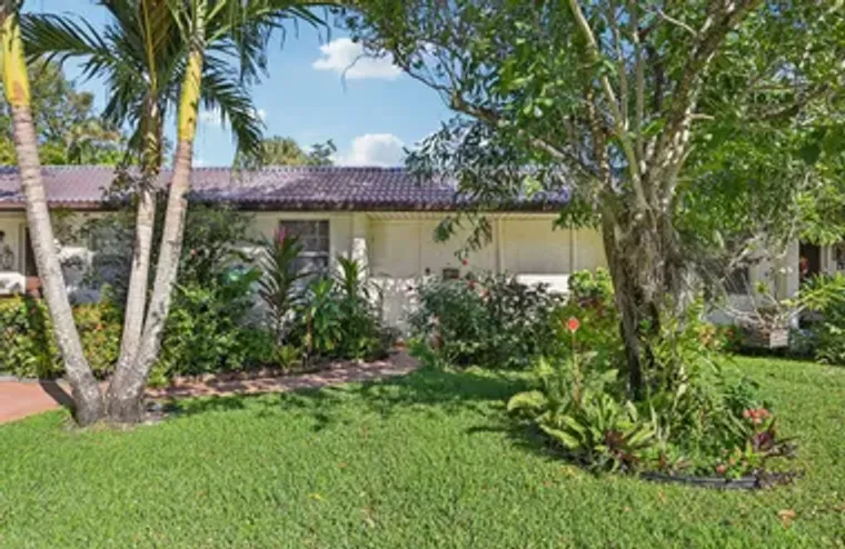 107 LAKE OLIVE DR, WEST PALM BEACH, FL, ..., West Palm Beach, FL 33411