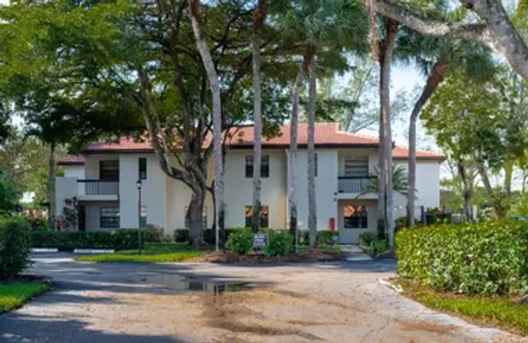 21703 TALL PALM CIR APT 5D, BOCA RATON, ..., Boca Raton, FL 33433