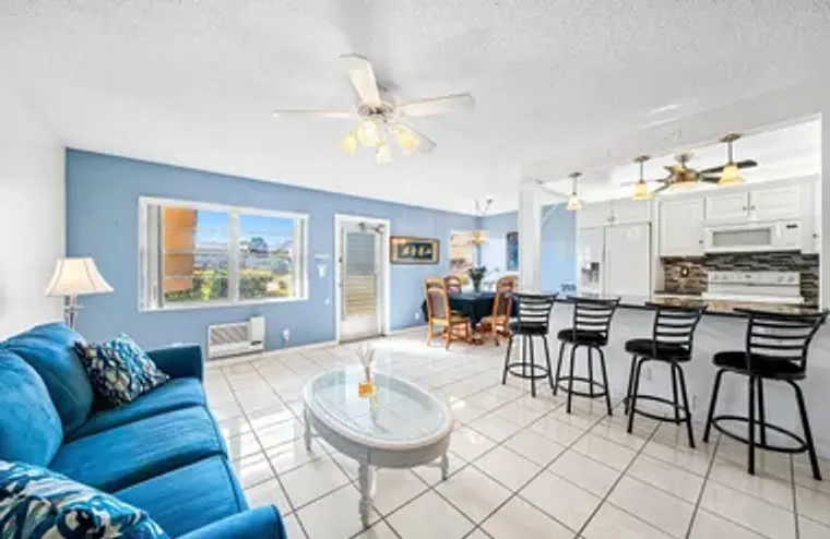 203 COVENTRY I 203, WEST PALM BEACH, FL,..., West Palm Beach, FL 33417