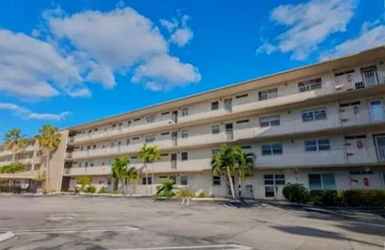 2601 NE 3RD CT 410, BOYNTON BEACH, FL, 3..., Boynton Beach, FL 33435