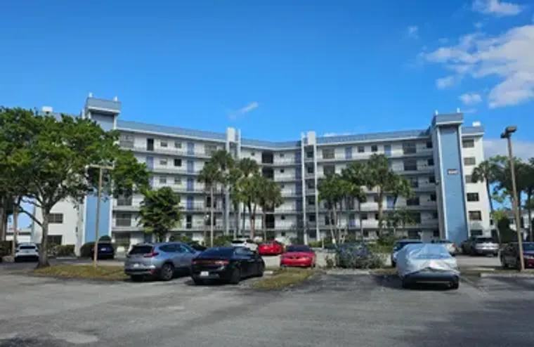 4640 LUCERNE LAKES BLVD 303, LAKE WORTH,..., Lake Worth, FL 33467