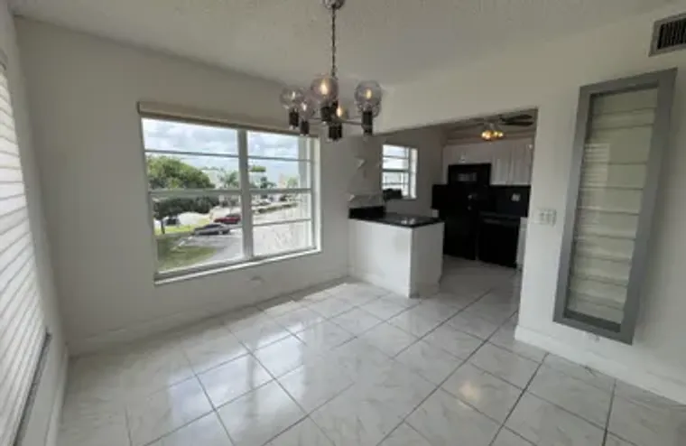 301 WELLINGTON F F, WEST PALM BEACH, FL,..., West Palm Beach, FL 33417