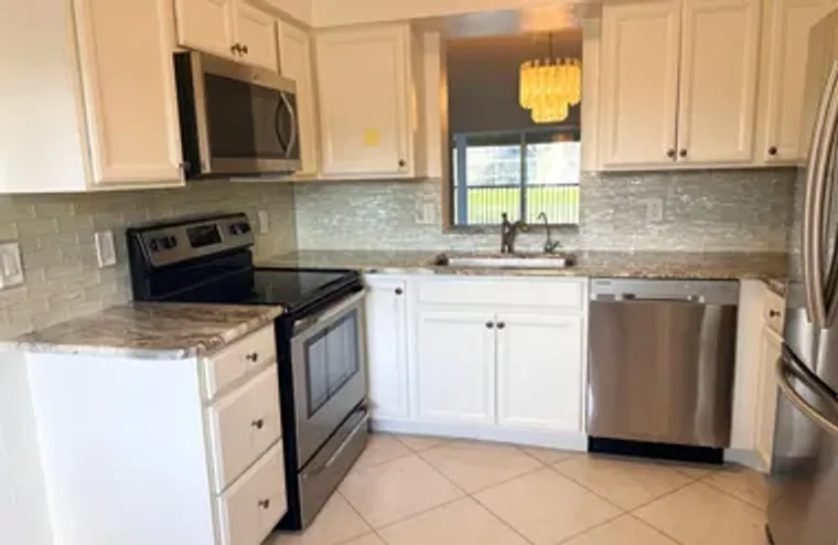 14310 STRATHMORE LN 207, DELRAY BEACH, F..., Delray Beach, FL 33446