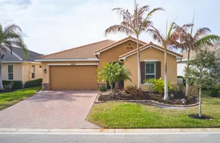 10095 SW OAK TREE CIR, PORT ST. LUCIE, F..., Port St. Lucie, FL 34987