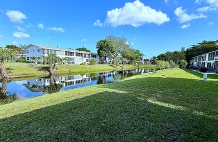 81 MARKHAM E UNIT E, DEERFIELD BEACH, FL..., Deerfield Beach, FL 33442