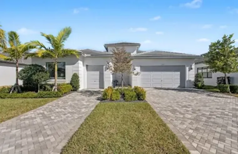 12433 SW CRYSTAL COVE DR, PORT ST LUCIE,..., Port St Lucie, FL 34987