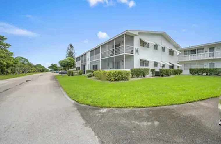 312 SHEFFIELD M, WEST PALM BEACH, FL, 33..., West Palm Beach, FL 33417