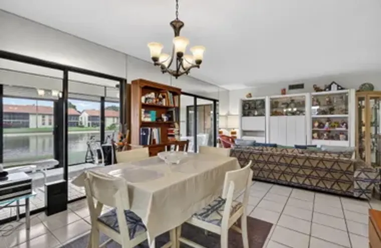 10215 N CIRCLE LAKE DR 101, BOYNTON BEAC..., Boynton Beach, FL 33437