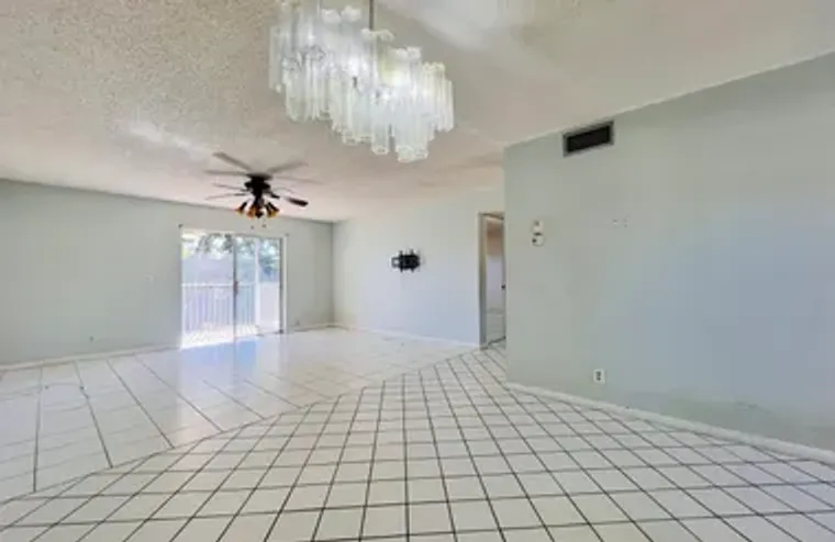 209 OXFORD 200, WEST PALM BEACH, FL, 334..., West Palm Beach, FL 33417