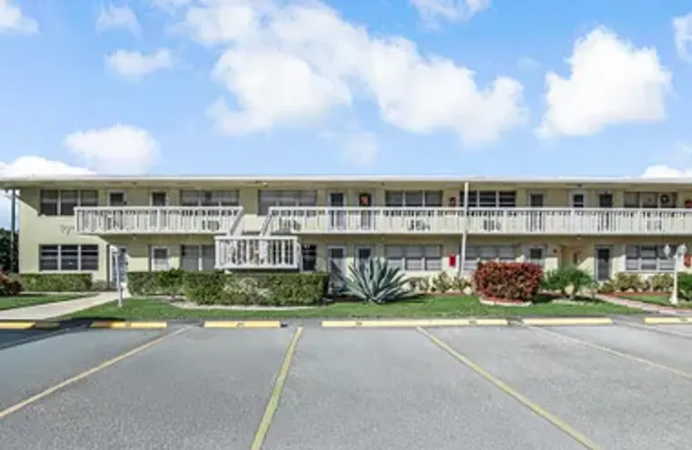 103 SUSSEX F, WEST PALM BEACH, FL, 33417, West Palm Beach, FL 33417