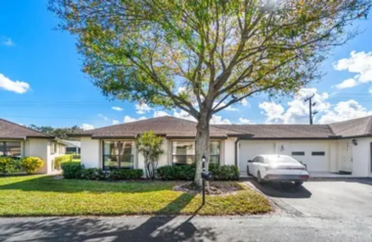 4862 EQUESTRIAN RD A, BOYNTON BEACH, FL,..., Boynton Beach, FL 33436