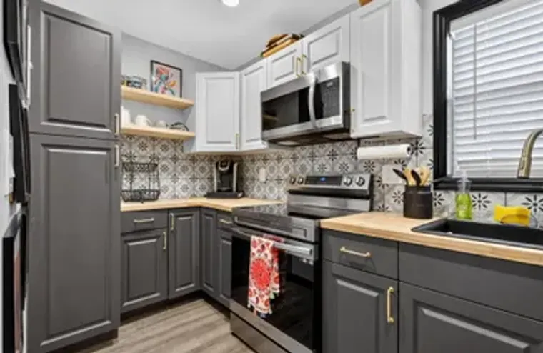 124 LAKE EVELYN DR, WEST PALM BEACH, FL,..., West Palm Beach, FL 33411